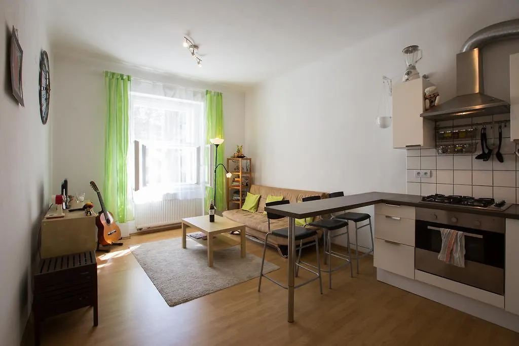 Cozy Apartment פראג